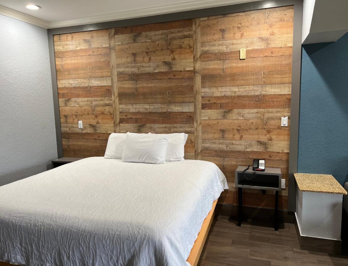 The Symphony Inn & Suites ヒューストン エクステリア 写真