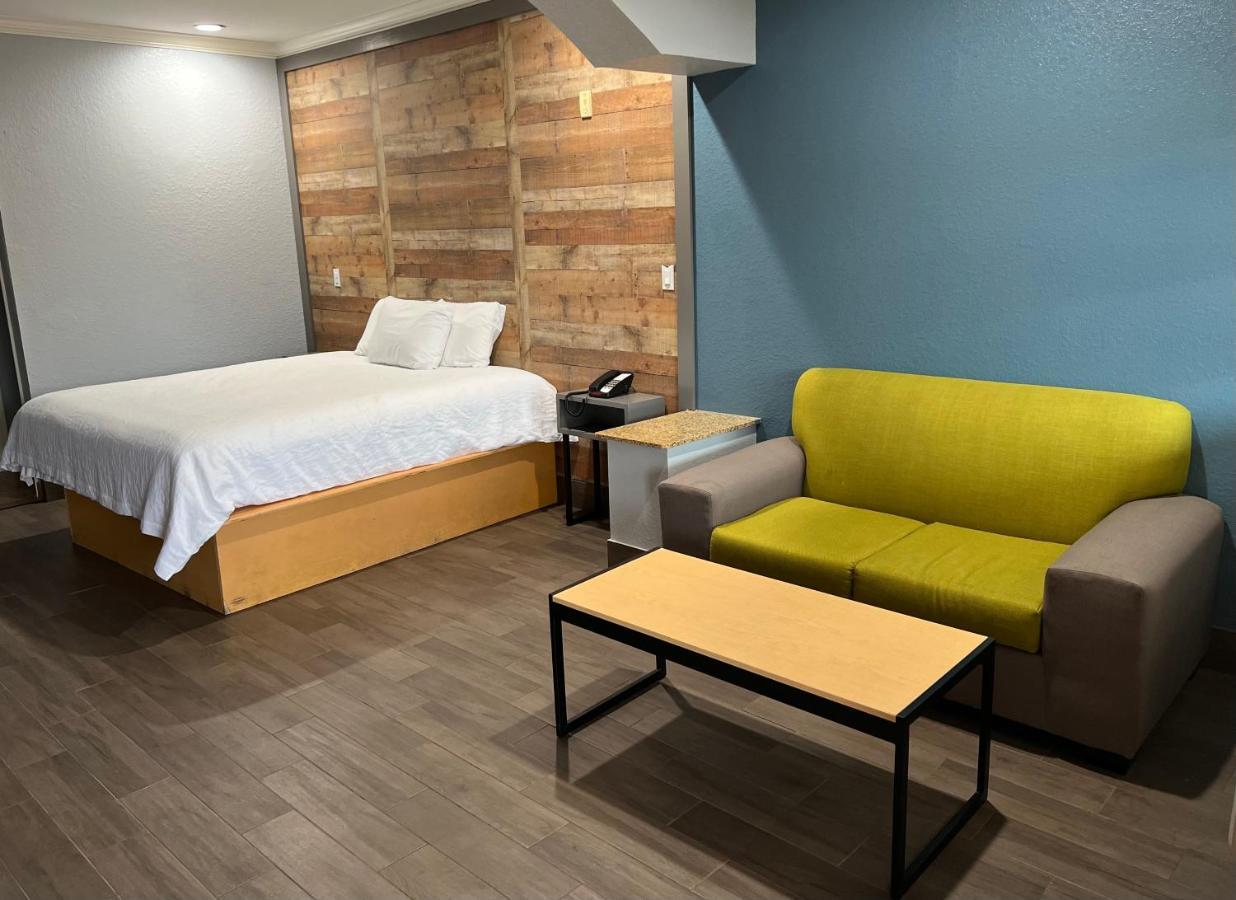 The Symphony Inn & Suites ヒューストン エクステリア 写真