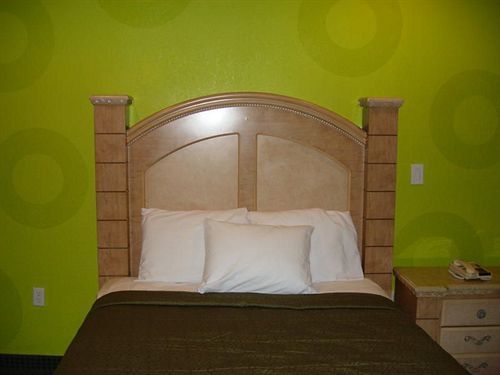 The Symphony Inn & Suites ヒューストン エクステリア 写真